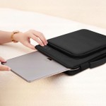 Tech-Protect Basic Neoprene Case for MacBook 15" / 16" - Black