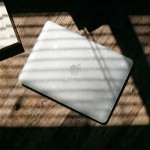 Tech-Protect SmartShell MacBook Neo - Glitter Clear