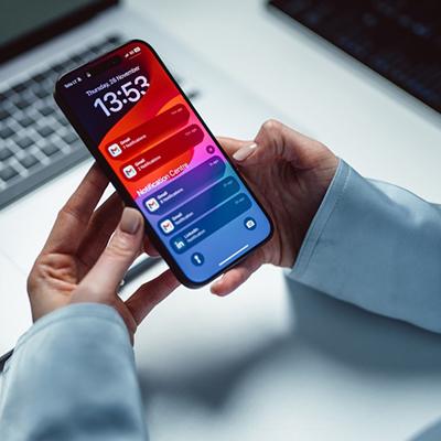 Apple saugumo standartai įmonėje: kaip apsaugoti verslo duomenis be papildomų investicijų